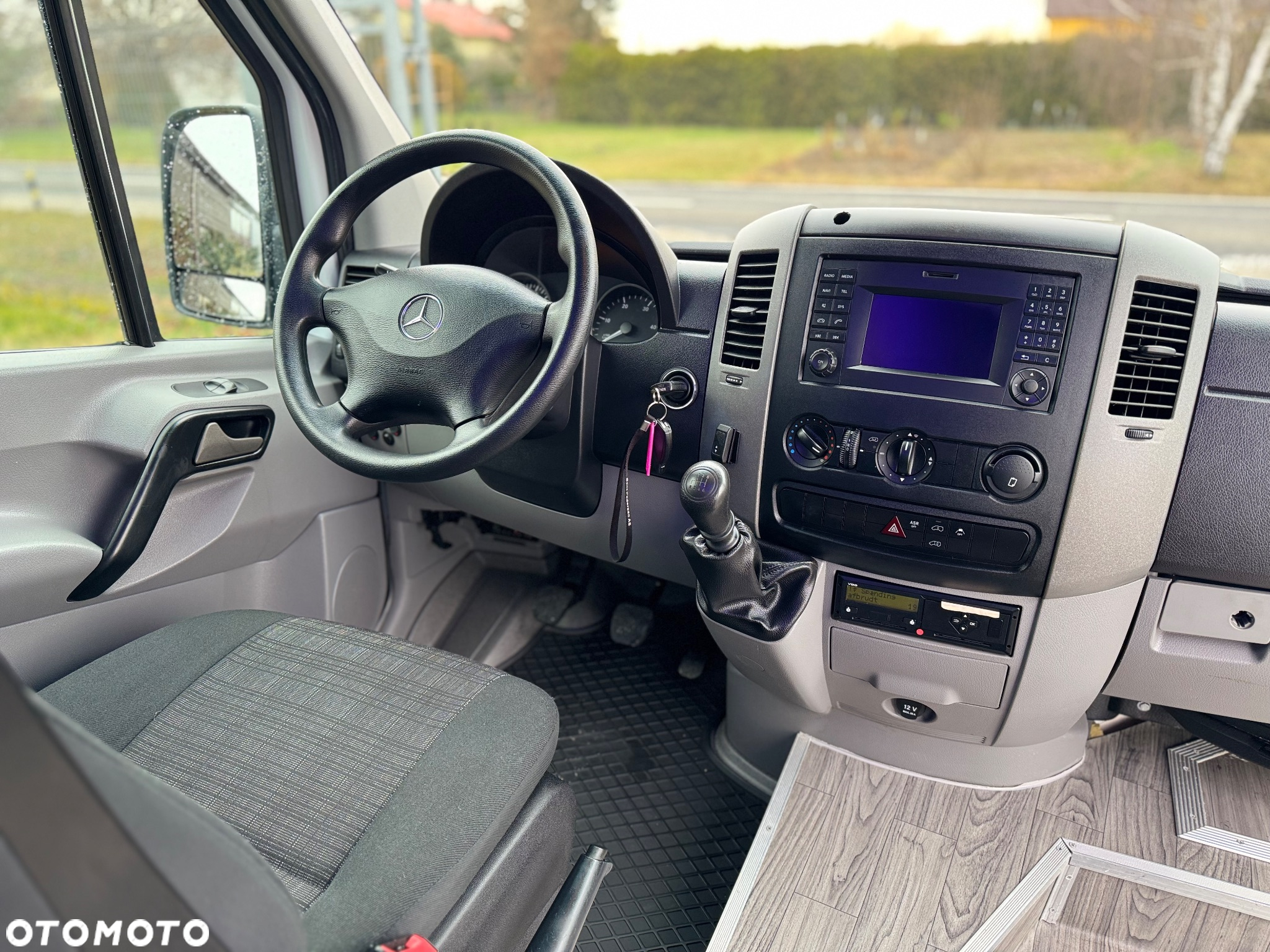 Mercedes-Benz SPRINTER 516 CDI - 21