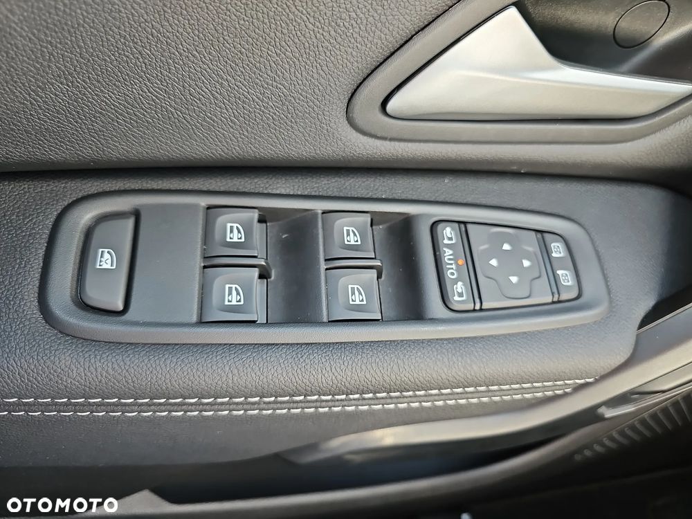 Dacia Duster 1.3 TCe Journey EDC - 23