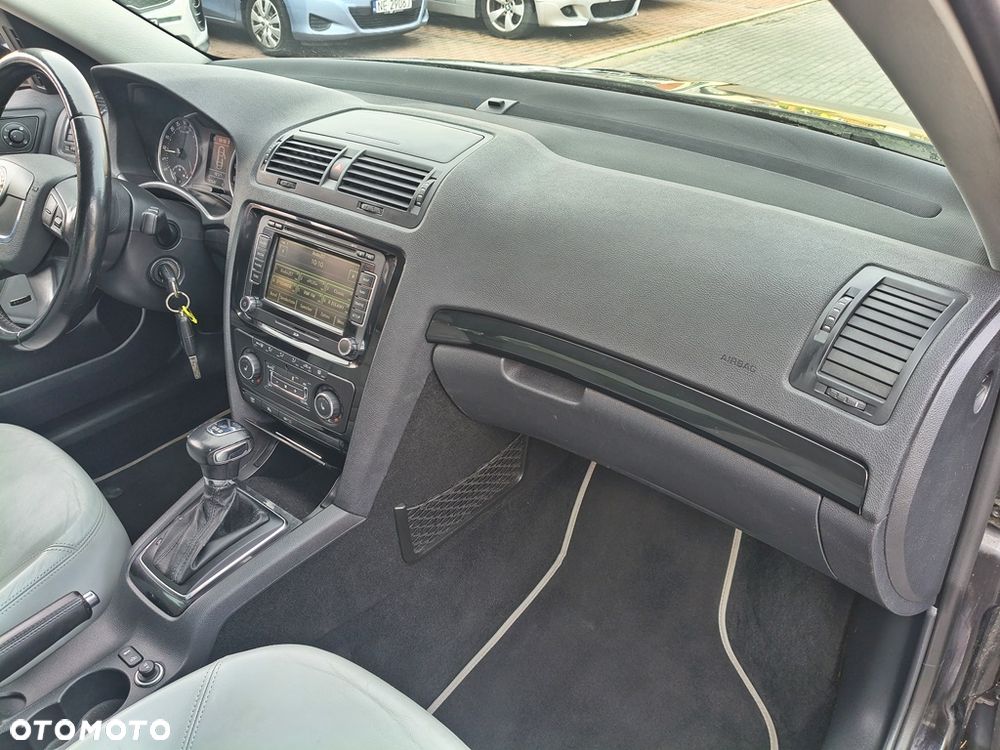 Skoda Octavia 2.0 TDI DPF DSG Laurin & Klement - 20