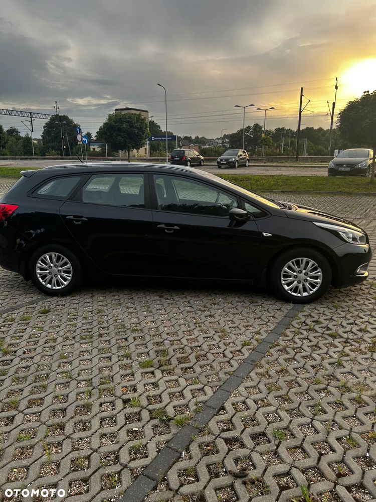 Kia Ceed - 5