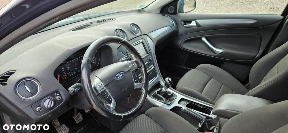 Ford Mondeo 1.6 T Titanium - 20