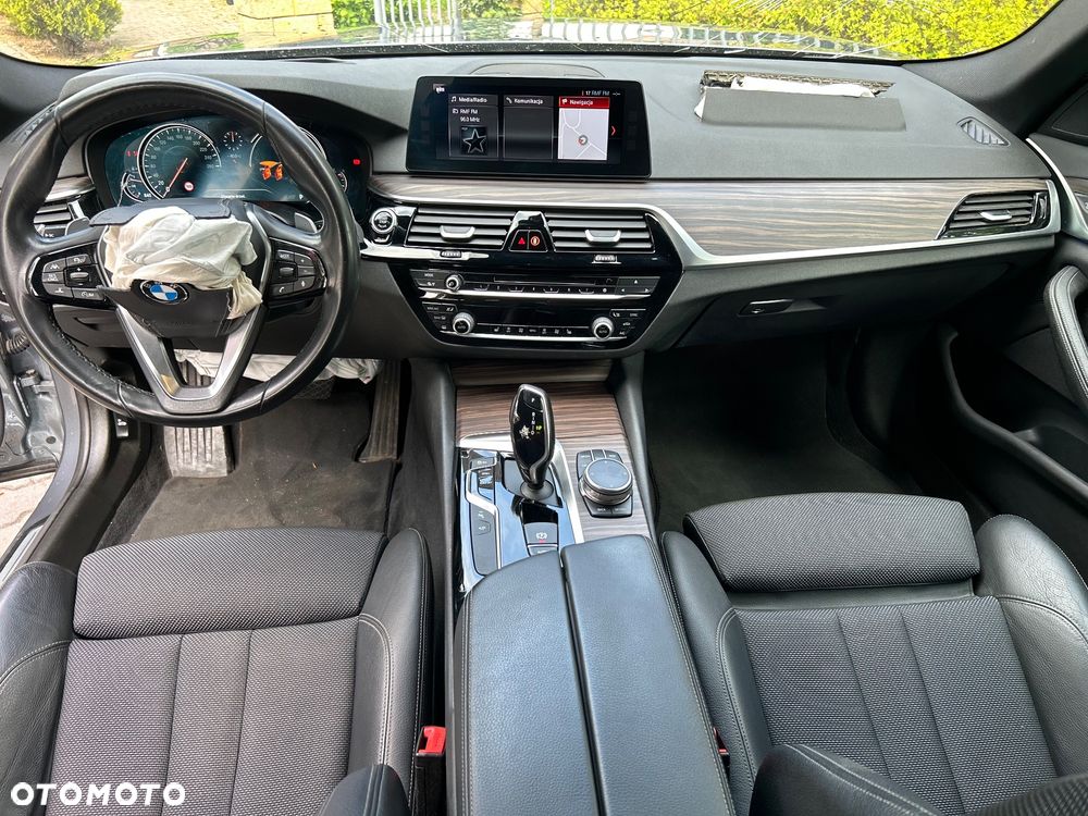 BMW Seria 5 520d xDrive Sport Line - 16
