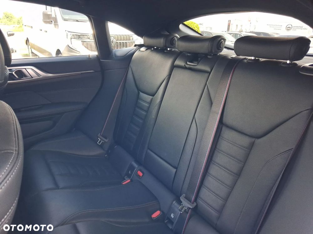 BMW Seria 4 - 16
