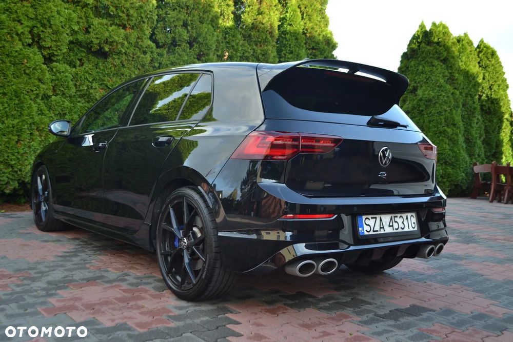 Volkswagen Golf VIII 2.0 TSI 4Motion R DSG - 3