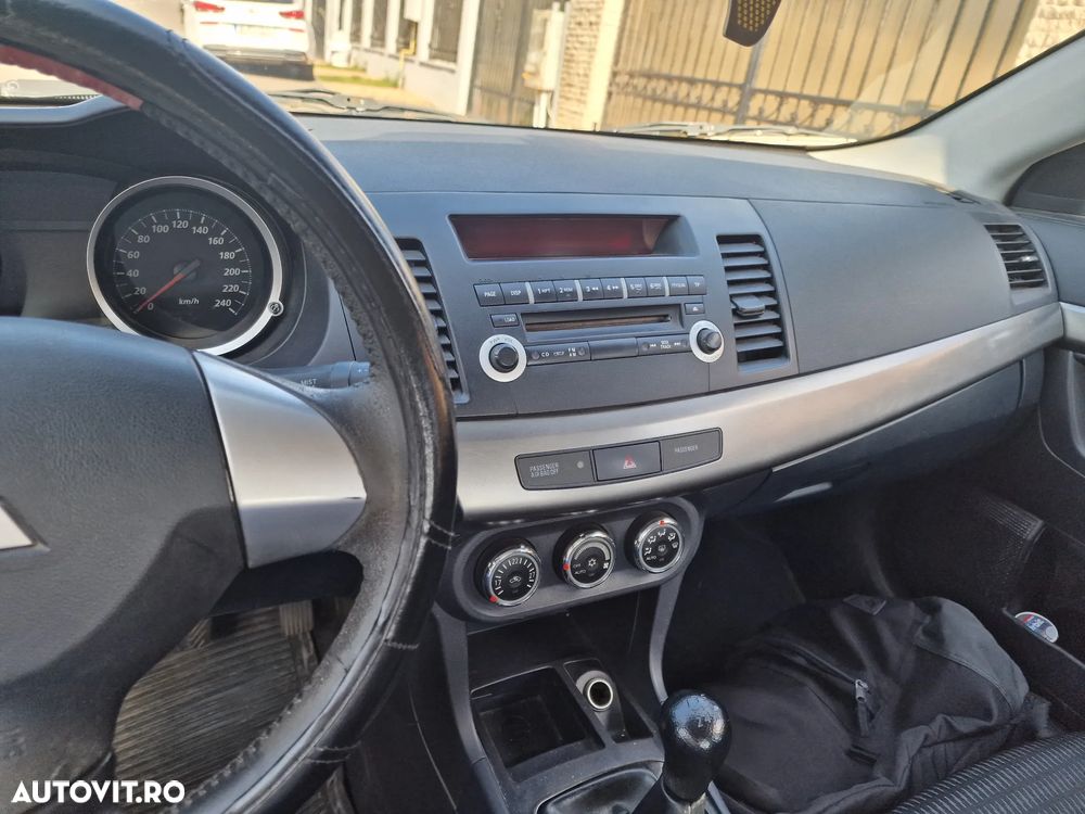 Mitsubishi Lancer 1.6 Storm A01 - 18