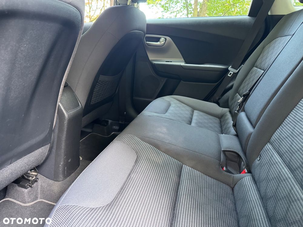 Kia Niro 1.6 GDI Hybrid M - 10