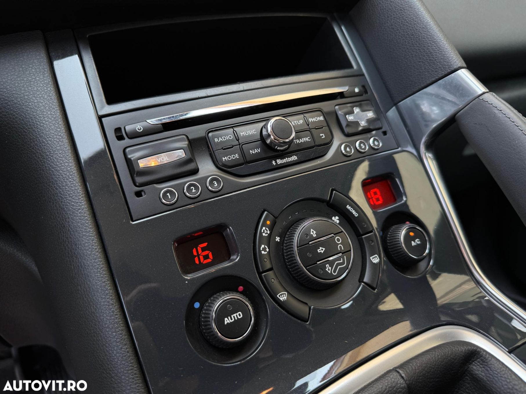 Peugeot 3008 - 12