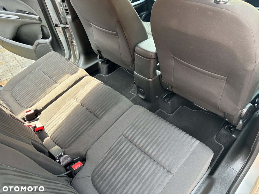 Opel Zafira Tourer 1.4 Turbo Business Edition - 12