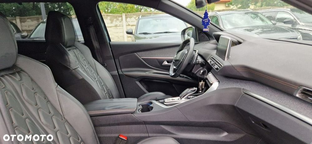 Peugeot 5008 - 28