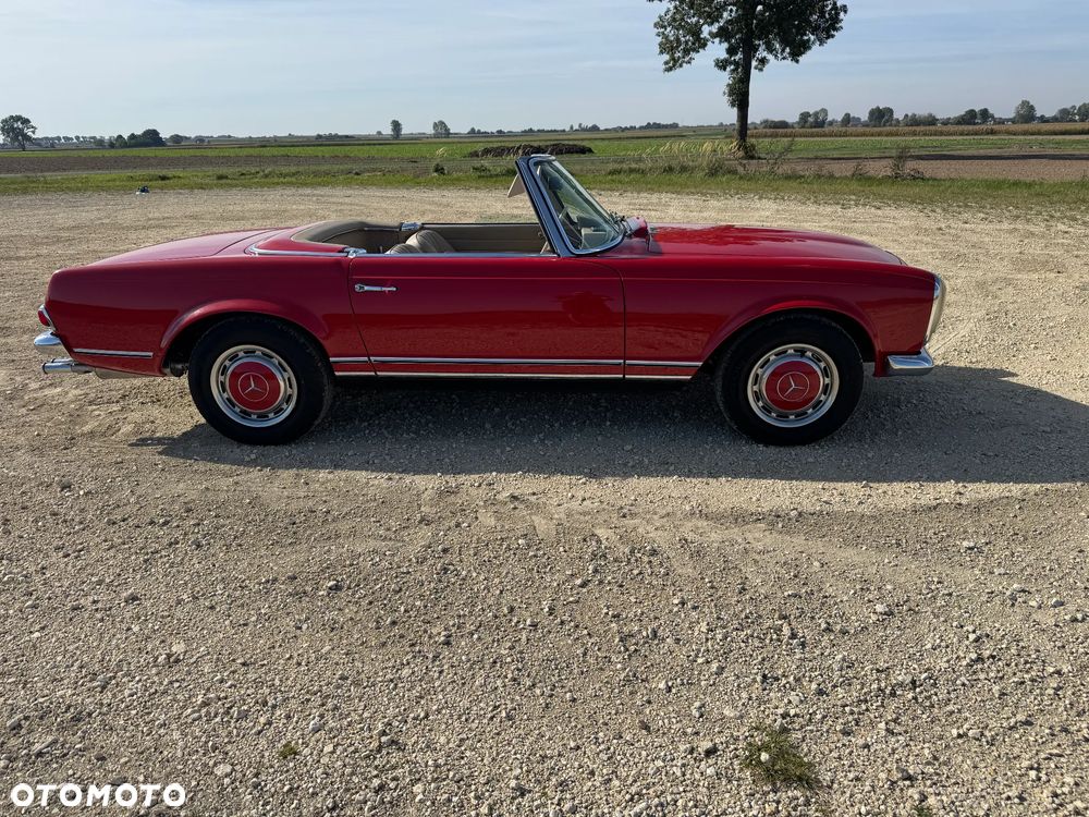 Mercedes-Benz SL - 7
