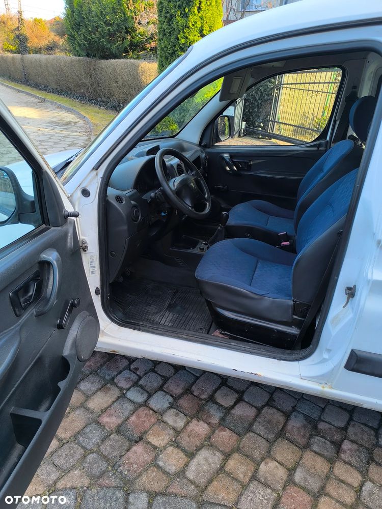 Peugeot Partner - 5