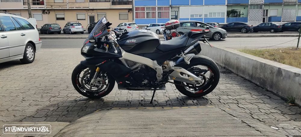 Aprilia RSV 4 RR - 2