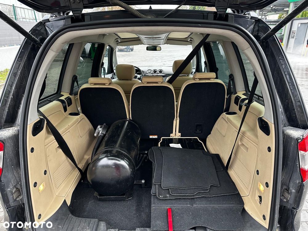 Ford Galaxy 2.0 T Platinium X (Ghia) - 6