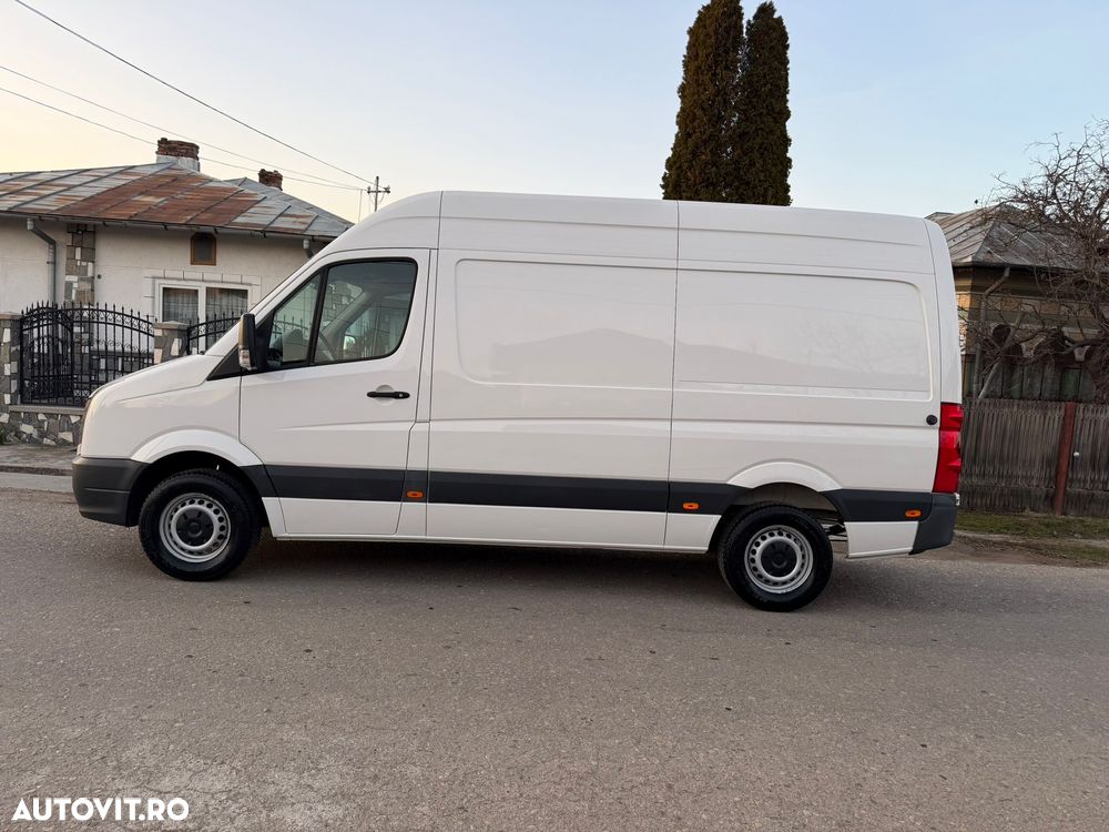 Volkswagen Crafter - 2