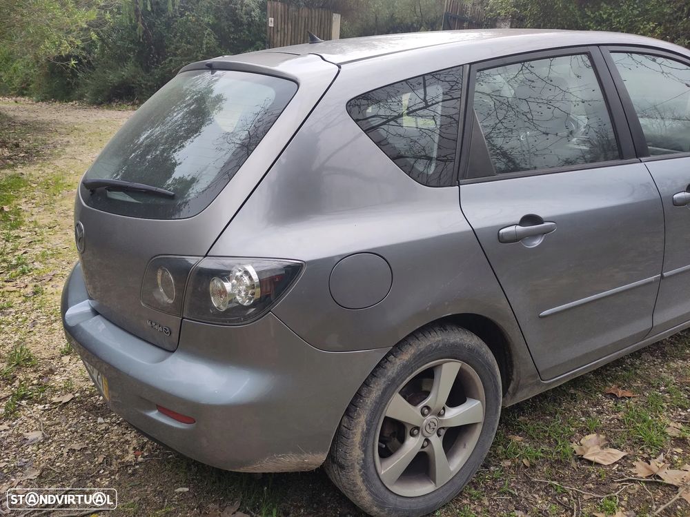 Mazda 3 Hatchback - 2