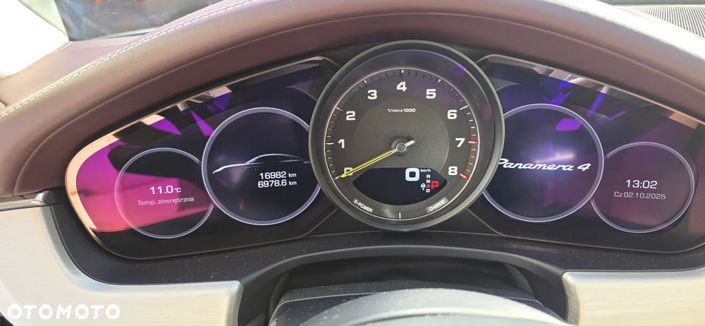 Porsche Panamera 4S - 10