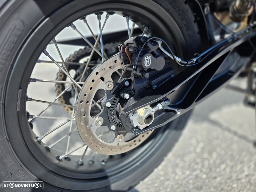 Ducati Multistrada RS - 19