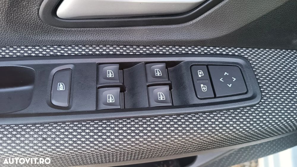 Dacia Logan TCe 90 MT6 Prestige - 10