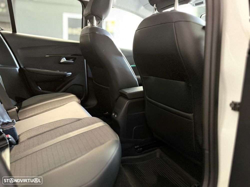 Peugeot e-208 50 kWh Allure - 33