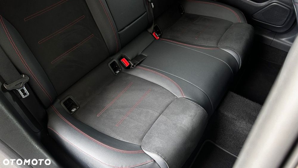 Mercedes-Benz CLA 200 mHEV AMG Line 7G-DCT - 29