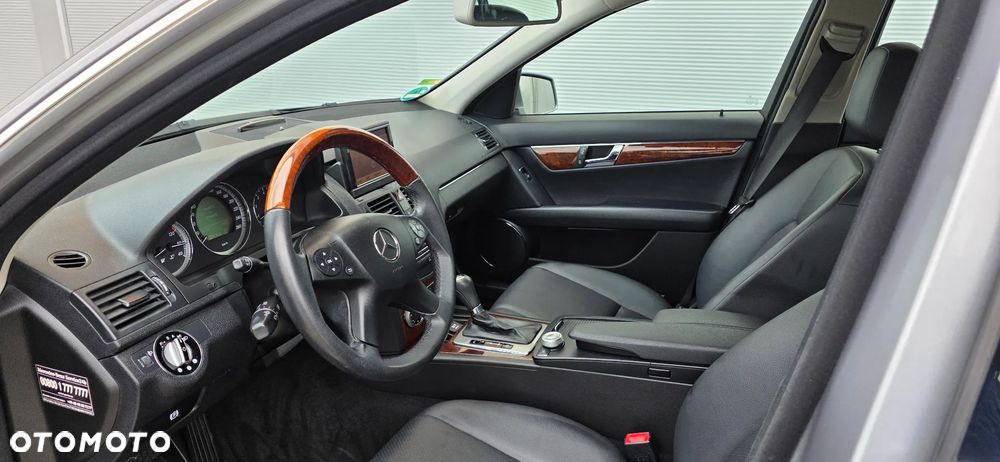 Mercedes-Benz Klasa C 180 Kompressor Automatik BlueEFFICIENCY - 11