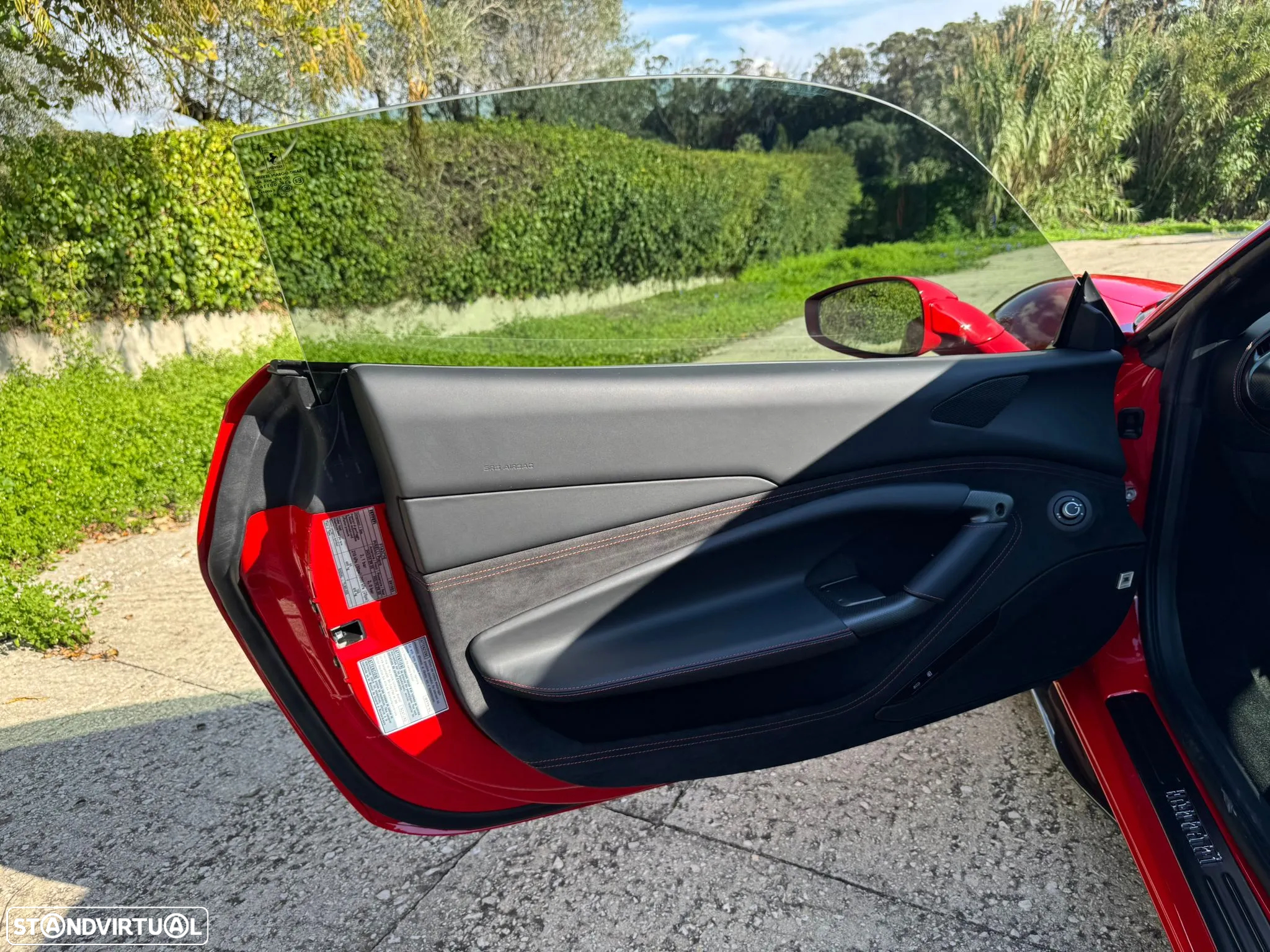 Ferrari F8 Tributo - 25