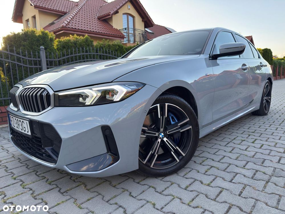 BMW Seria 3 330d xDrive mHEV M Sport - 1