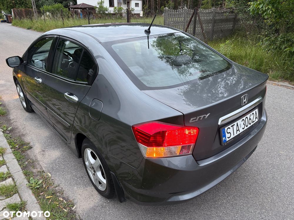 Honda City 1.4 Elegance - 15