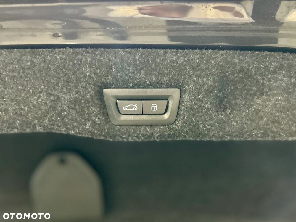 BMW Seria 5 520d - 9