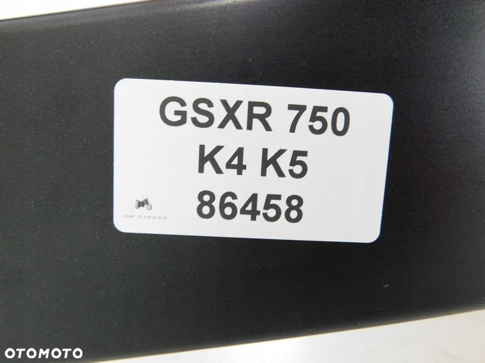 SUZUKI GSX-R 750 K4 K5 WAHACZ TYŁ - 6