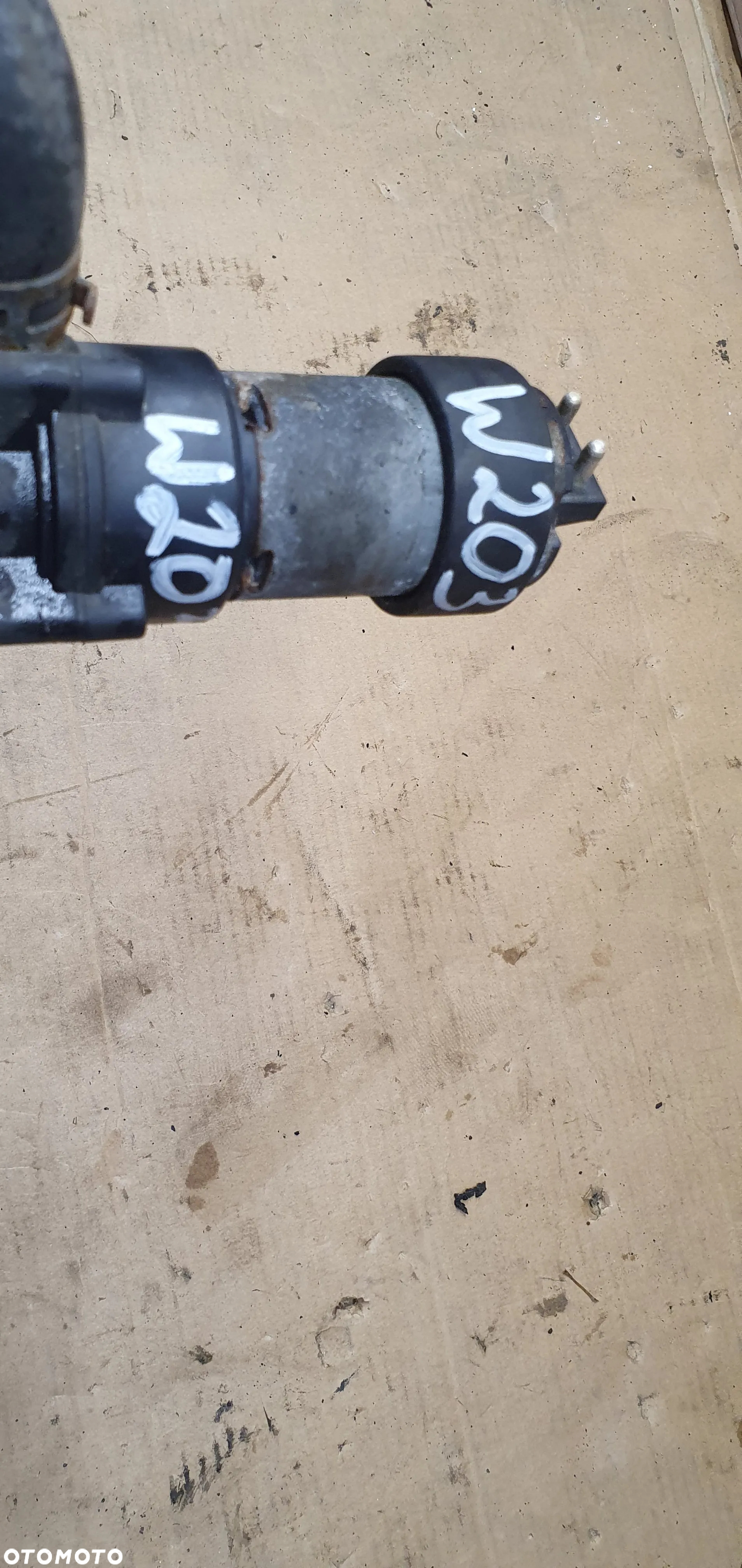 Dodatkowa pompka obiegu wody węże Mercedes W203 2038350064 2035063335 - 7