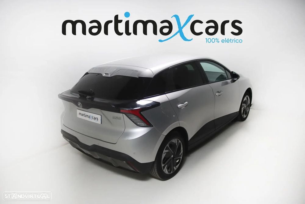 MG MG4 64 kWh Comfort - 11