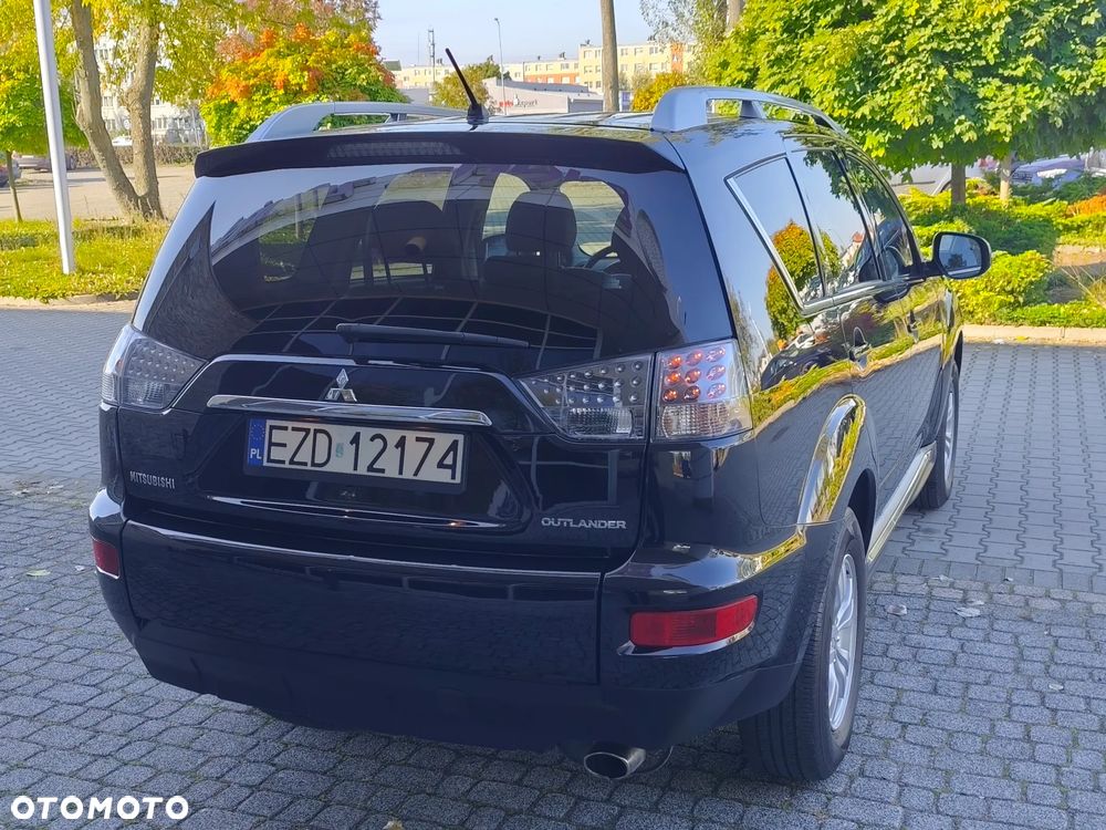 Mitsubishi Outlander 2.0 Intense + NAVI 2WD EU5 - 13