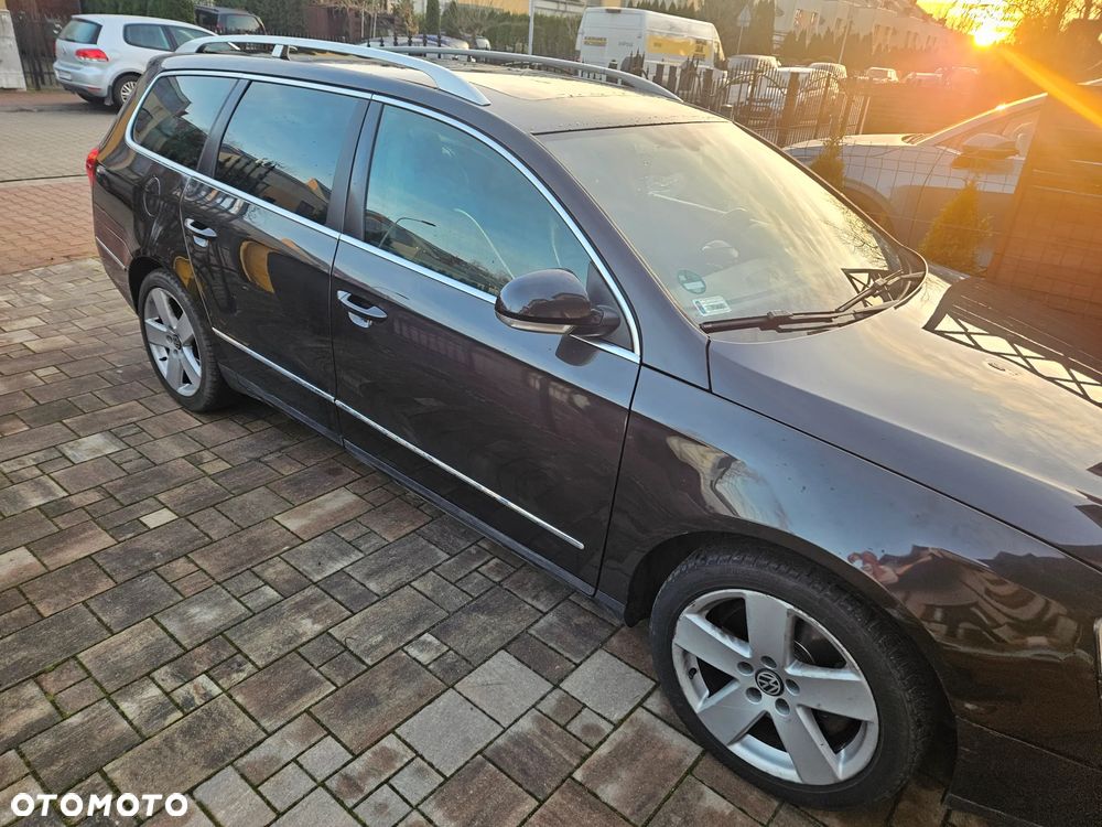 Volkswagen Passat 2.0 TDI Highline - 21