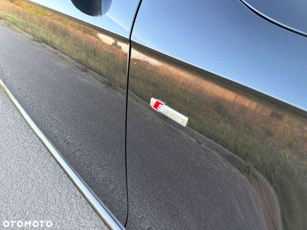 Audi A4 Avant 2.0 TDI DPF multitronic S line Sportpaket (plus) - 16