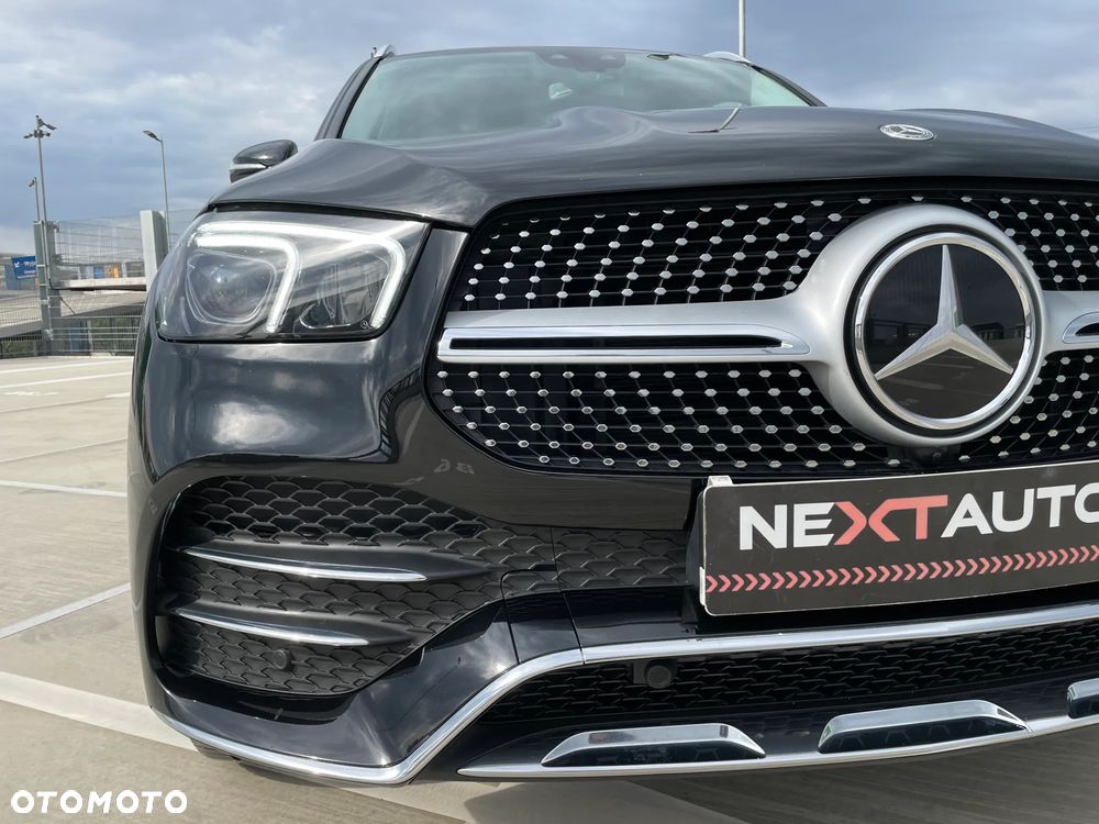 Mercedes-Benz GLE 300 d 4Matic 9G-TRONIC AMG Line - 16
