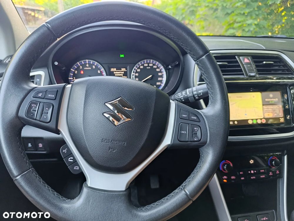 Suzuki SX4 S-Cross 1.4 T Premium - 6