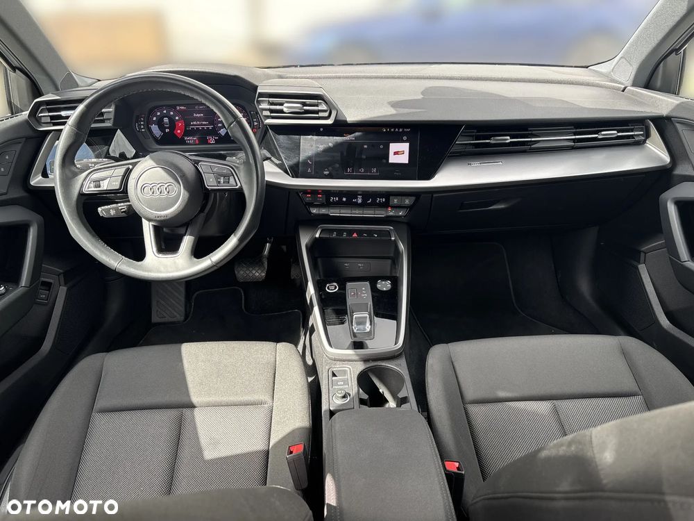 Audi A3 Limousine 35 TFSI mHEV S tronic - 24
