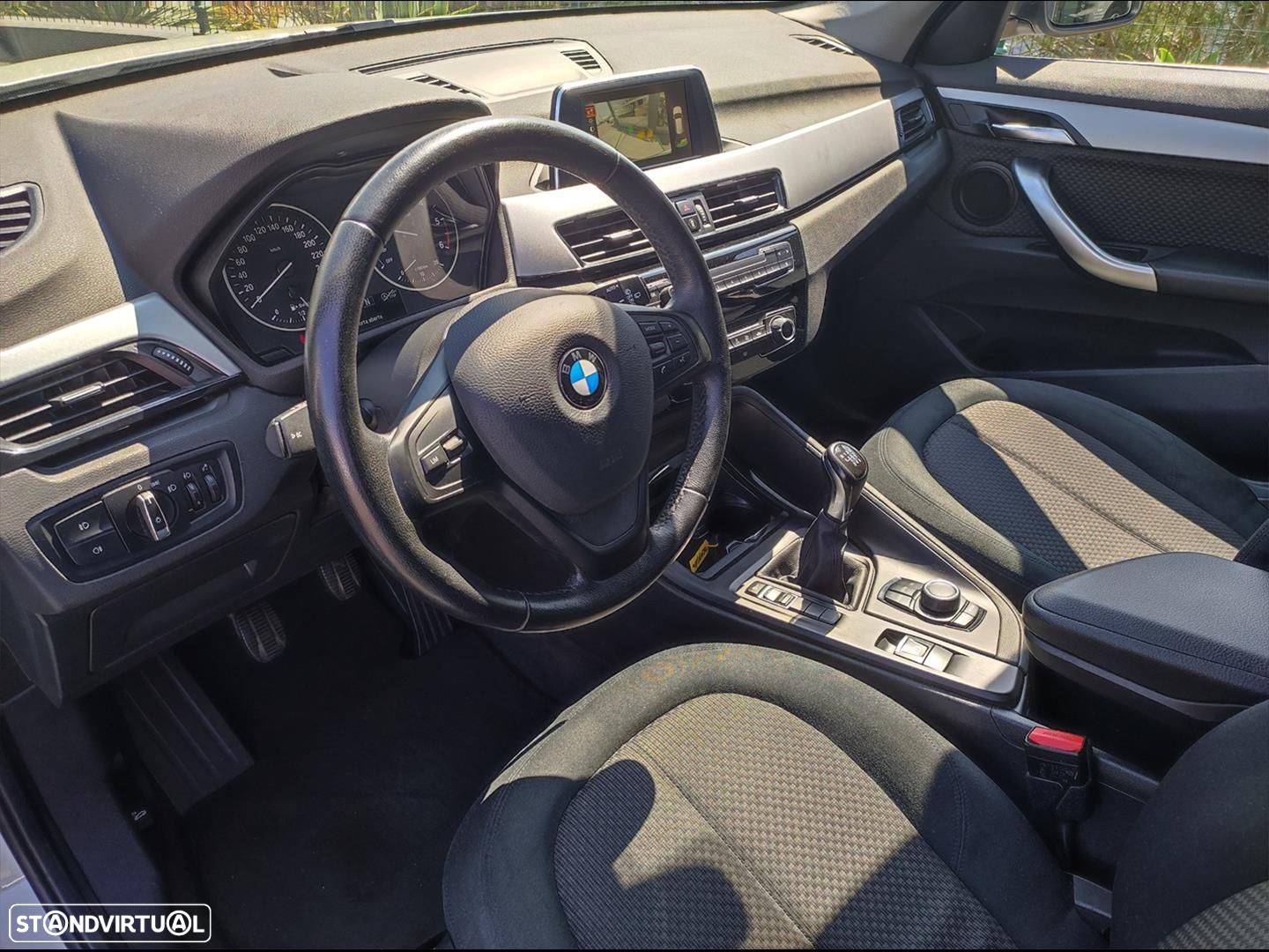 BMW X1 16 d sDrive - 9