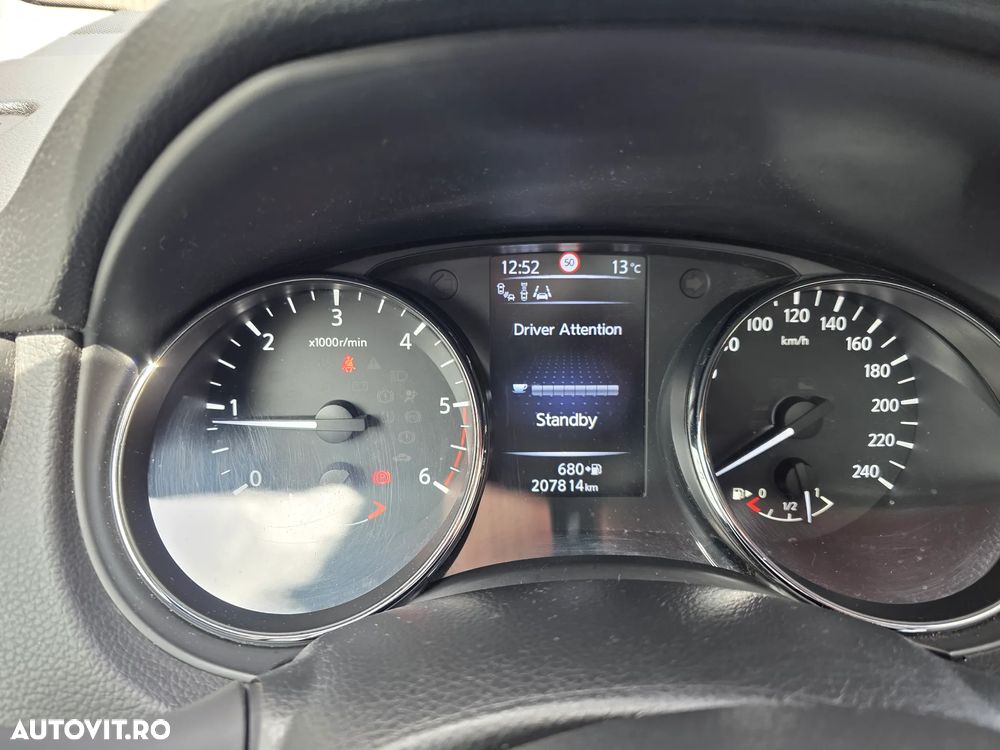 Nissan Qashqai 1.6 DCI Start/Stop Tekna - 19