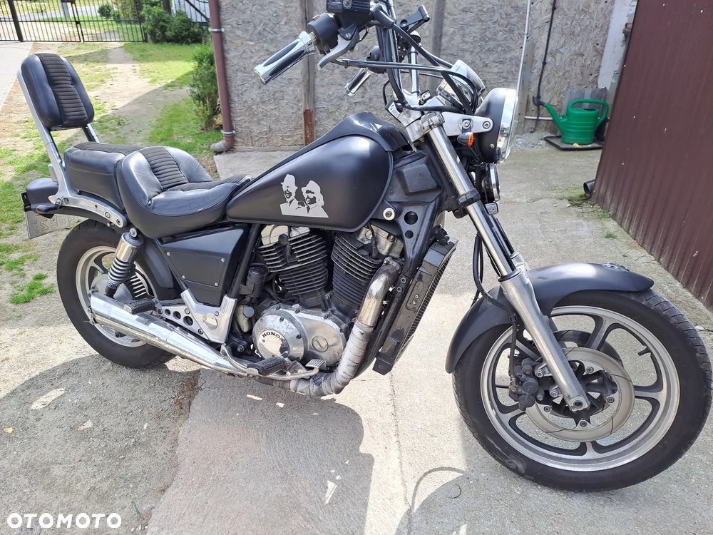 Honda Shadow - 1