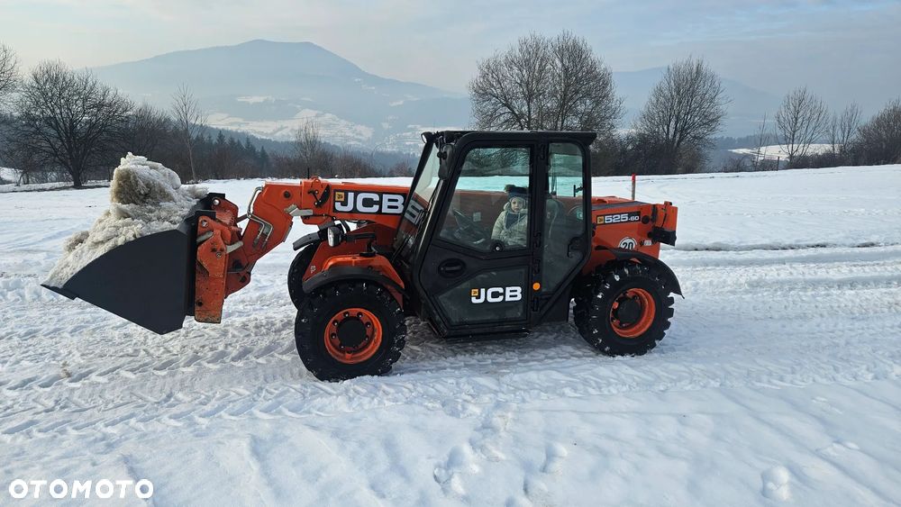 JCB 525-60 - 1
