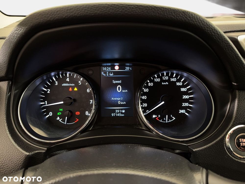 Nissan Qashqai - 23