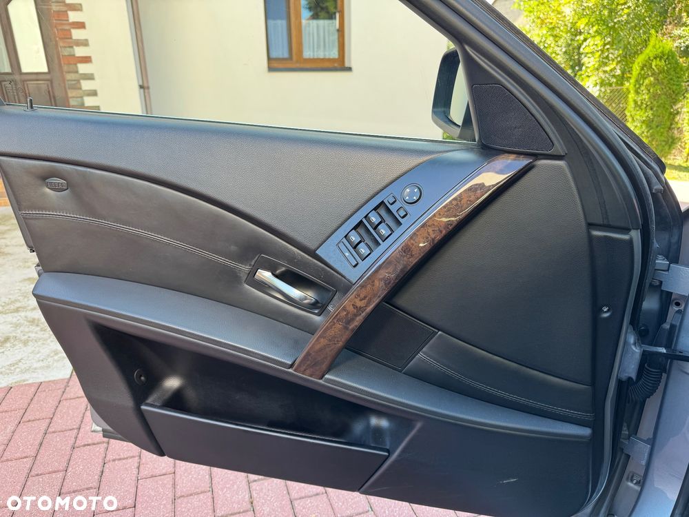 BMW Seria 5 - 14