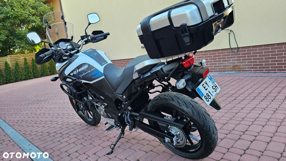 Suzuki V-STROM - 7