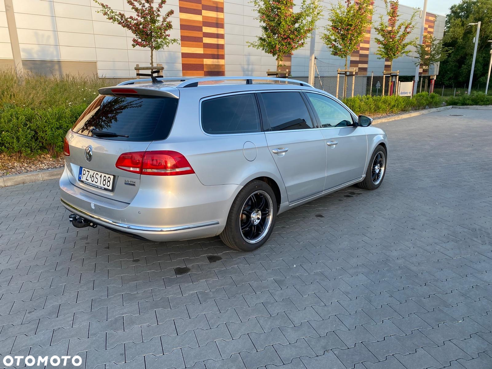 Volkswagen Passat 2.0 TDI Highline DSG - 4