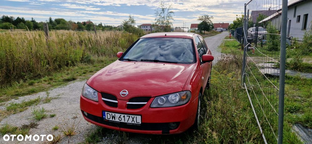 Nissan Almera - 2