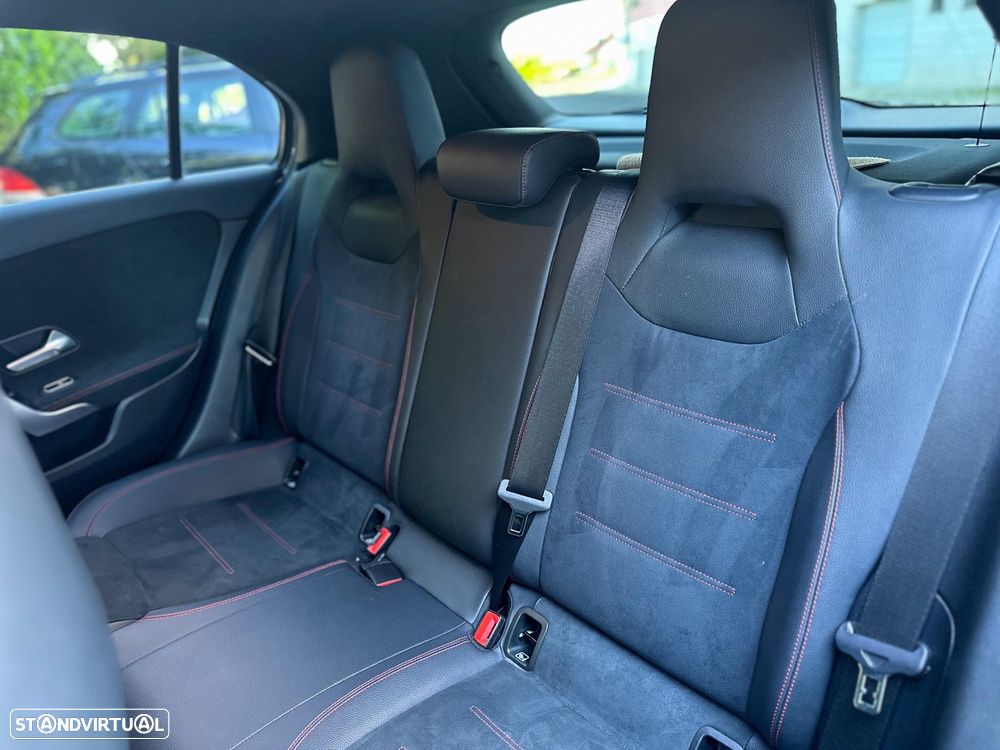 Mercedes-Benz A 250 e AMG Line - 9