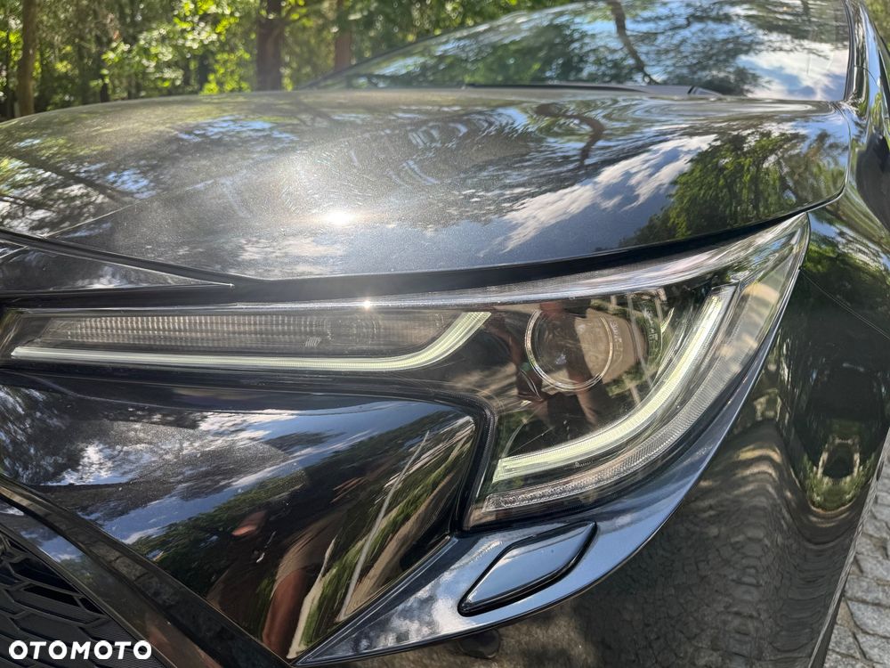 Toyota Corolla 1.8 Hybrid Executive - 8