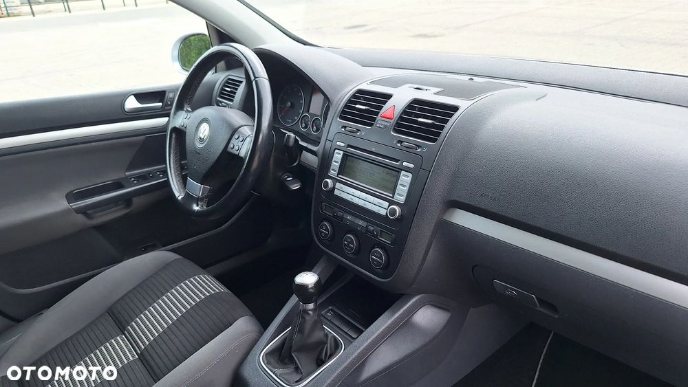 Volkswagen Golf 1.6 Trendline - 7